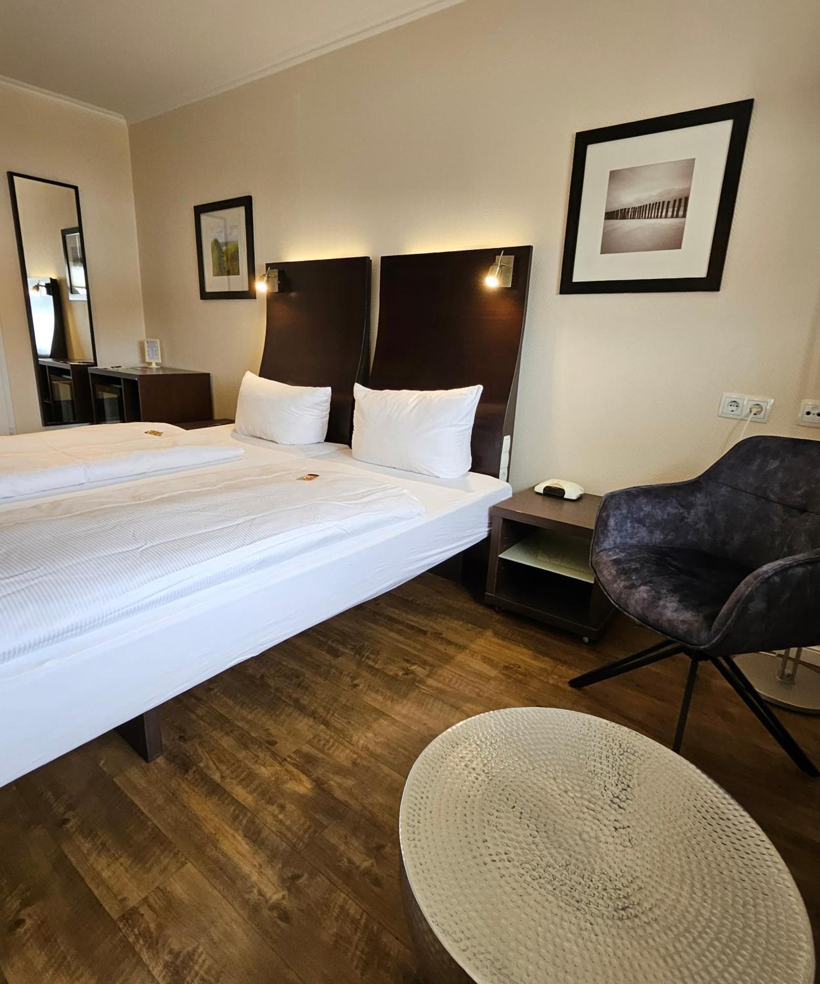Hotel Kiose Wenningstedt-Braderup Екстериор снимка